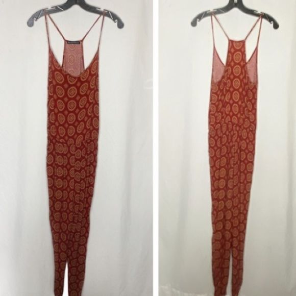 Brandy Melville Jumpsuit‎ - Picture 2 of 8